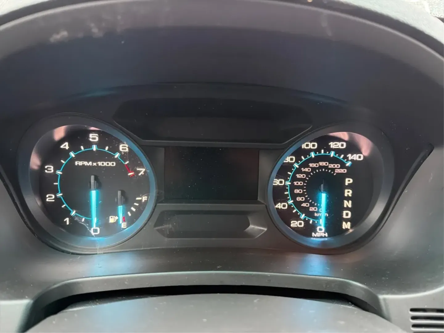 2015 Ford Explorer Base (1FM5K8B82FG) with an Other engine, located at 1230 East Main St, Xenia, OH, 45385, (937) 908-9800, 39.688026, -83.910172 - **Adventure Awaits: Explore New Horizons with the 2015 Ford Explorer from Advantage Car and Credit - Piqua!**<br /> <br /> Are you ready to elevate your driving experience and embrace life's adventures? Whether you're planning family outings, commuting to work, or embarking on weekend getaways, the - Photo#15