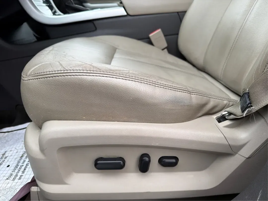 2014 Ford Edge Limited (2FMDK4KC2EB) with an 3.5L V-6 DOHC engine, located at 8750 N County Rd 25A, Piqua, OH, 45356, (937) 908-9800, 40.164391, -84.232513 - 2014 Ford Edge Limited - Photo#17