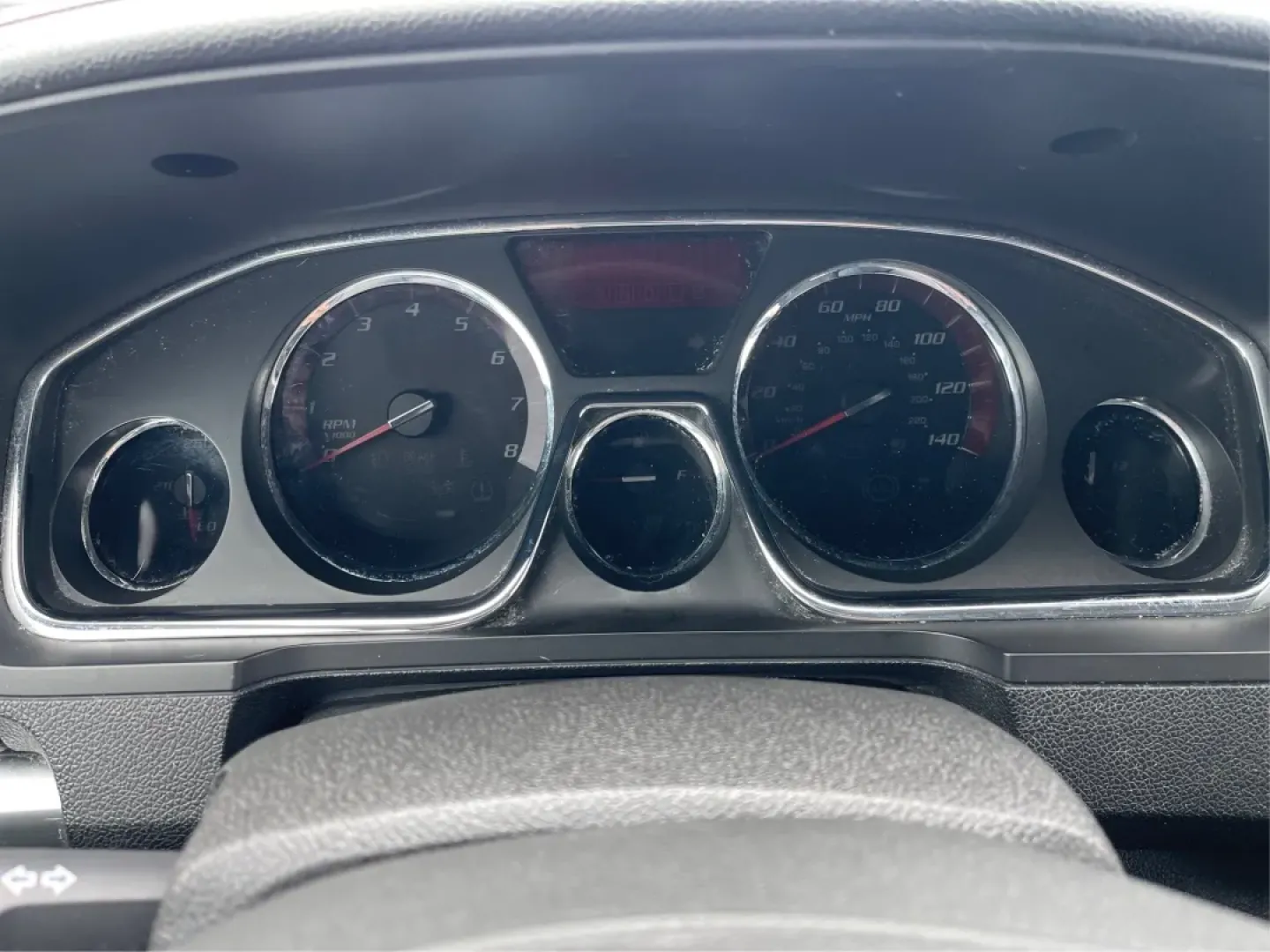 2015 GMC Acadia SLE-2 (1GKKVPKD6FJ) with an 3.6L V-6 gasoline direct injection engine, located at 1230 East Main St, Xenia, OH, 45385, (937) 908-9800, 39.688026, -83.910172 - Third Row - Photo#8