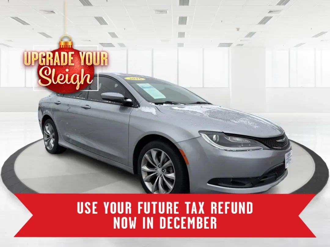 2016 Chrysler 200 S (1C3CCCBB3GN) with an Other engine, located at 880 E. National Road, Vandalia, OH, 45377, (937) 908-9800, 39.891918, -84.183594 - **Elevate Your Commute with the 2016 Chrysler 200 S at Advantage Car and Credit - Vandalia!**<br /> <br /> Are you looking for the perfect blend of style, comfort, and performance for your daily commute or family outings? The 2016 Chrysler 200 S is your ideal companion, offering a sophisticated seda - Photo#0