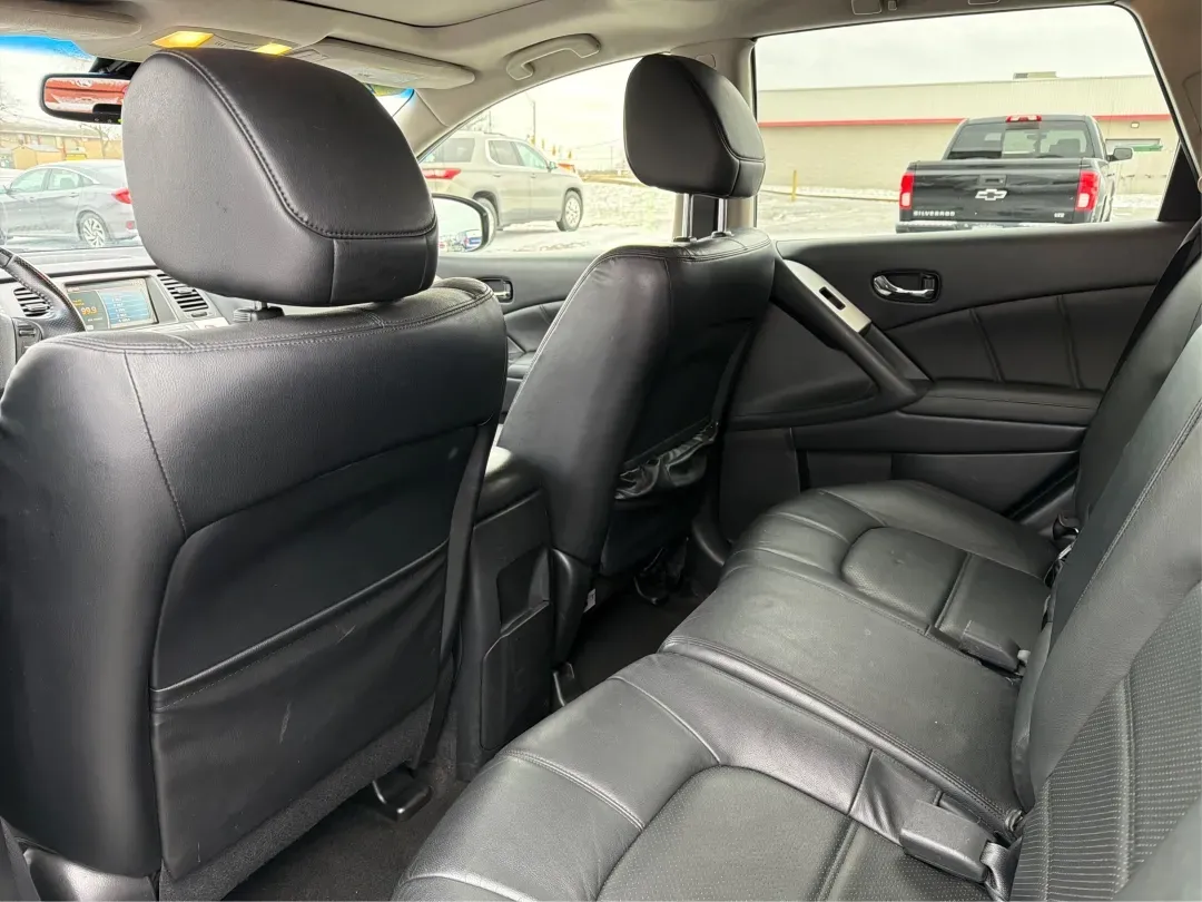 2014 Nissan Murano SL AWD (JN8AZ1MW2EW) with an 3.5L V6 DOHC 24V engine, Continuously Variable Transmission transmission, located at 1184 Kauffman Ave, Fairborn, OH, 45324, (937) 908-9800, 39.807072, -84.030914 - 2014 Nissan Murano SL AWD - Photo#9