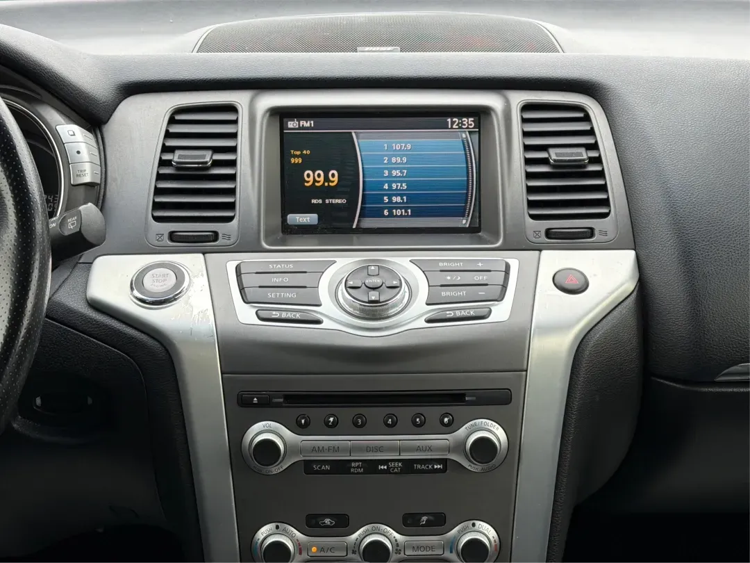 2014 Nissan Murano SL AWD (JN8AZ1MW2EW) with an 3.5L V6 DOHC 24V engine, Continuously Variable Transmission transmission, located at 1184 Kauffman Ave, Fairborn, OH, 45324, (937) 908-9800, 39.807072, -84.030914 - 2014 Nissan Murano SL AWD - Photo#13