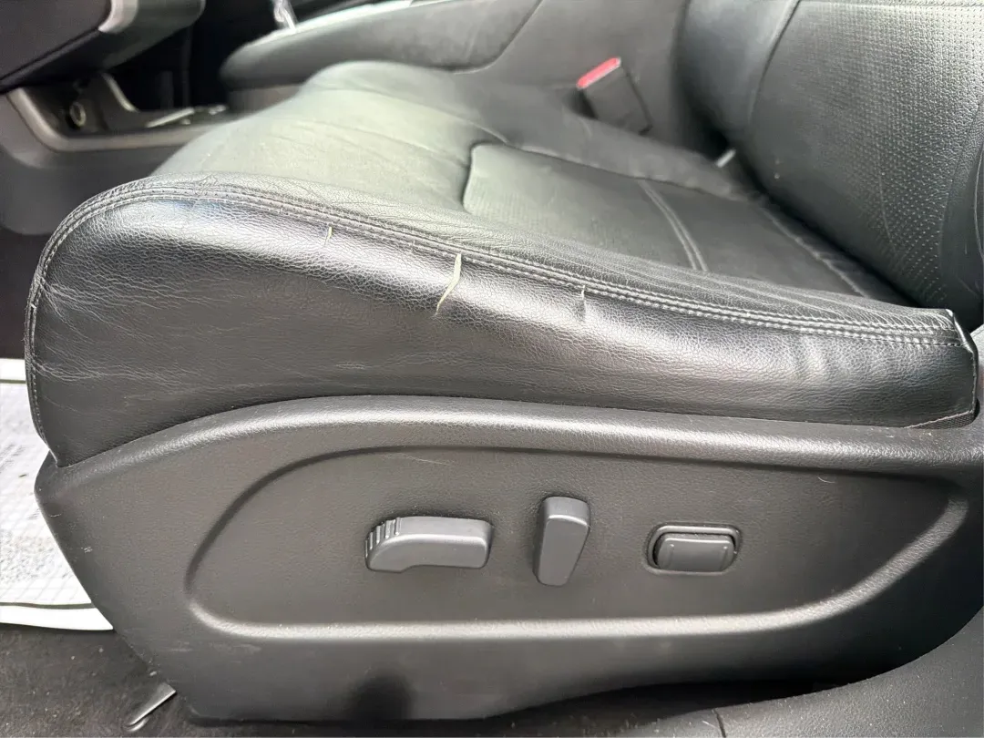 2014 Nissan Murano SL AWD (JN8AZ1MW2EW) with an 3.5L V6 DOHC 24V engine, Continuously Variable Transmission transmission, located at 1184 Kauffman Ave, Fairborn, OH, 45324, (937) 908-9800, 39.807072, -84.030914 - 2014 Nissan Murano SL AWD - Photo#17