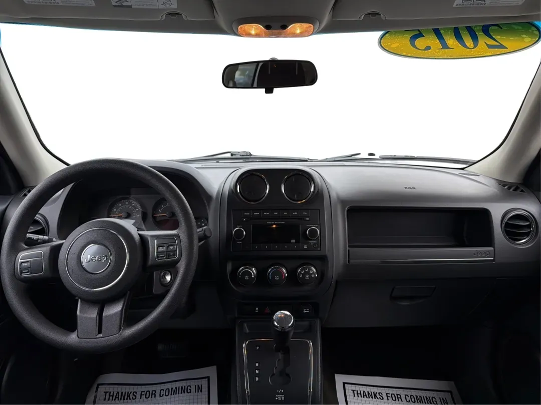 2015 Jeep Patriot Altitude Edition (1C4NJPBA7FD) with an 2L I-4 DOHC engine, located at 1184 Kauffman Ave, Fairborn, OH, 45324, (937) 908-9800, 39.807072, -84.030914 - 2015 Jeep Patriot Altitude Edition - Photo#19