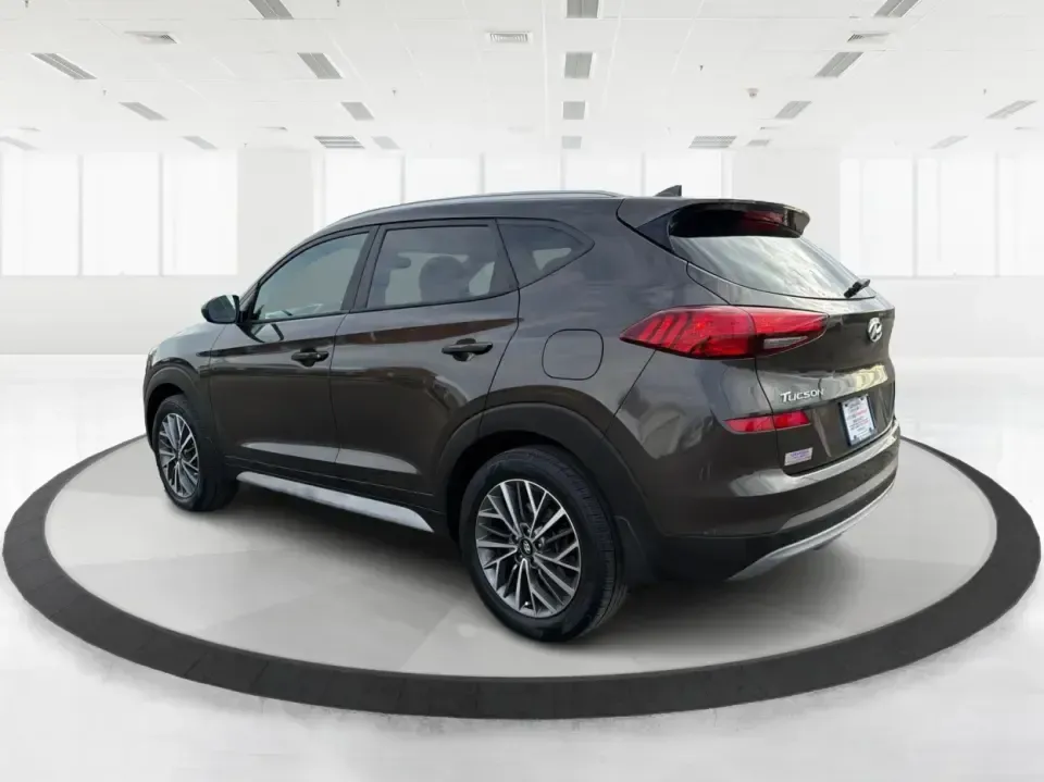 2019 Hyundai Tucson SEL (KM8J3CAL6KU) with an Theta 2.4L I-4 gasoline direct injection engine, 6A transmission, located at 1099 N County Rd 25A, Troy, OH, 45373, (937) 908-9800, 40.057079, -84.212883 - **Adventure Awaits with the 2019 Hyundai Tucson SEL at Advantage Car and Credit - Fairborn!**<br /> <br /> Are you ready to elevate your lifestyle and explore the great outdoors? The 2019 Hyundai Tucson SEL is the perfect companion for both weekend adventures and everyday commutes. With its spacious - Photo#4