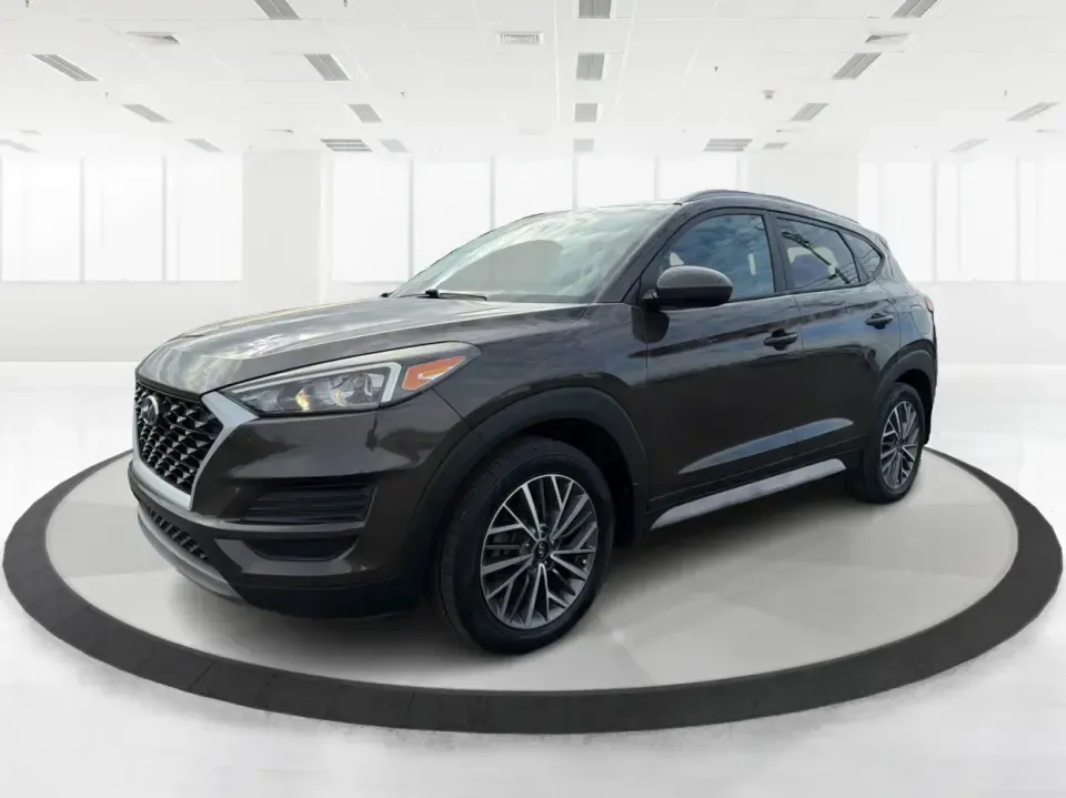 2019 Hyundai Tucson SEL (KM8J3CAL6KU) with an Theta 2.4L I-4 gasoline direct injection engine, 6A transmission, located at 1099 N County Rd 25A, Troy, OH, 45373, (937) 908-9800, 40.057079, -84.212883 - **Adventure Awaits with the 2019 Hyundai Tucson SEL at Advantage Car and Credit - Fairborn!**<br /> <br /> Are you ready to elevate your lifestyle and explore the great outdoors? The 2019 Hyundai Tucson SEL is the perfect companion for both weekend adventures and everyday commutes. With its spacious - Photo#8