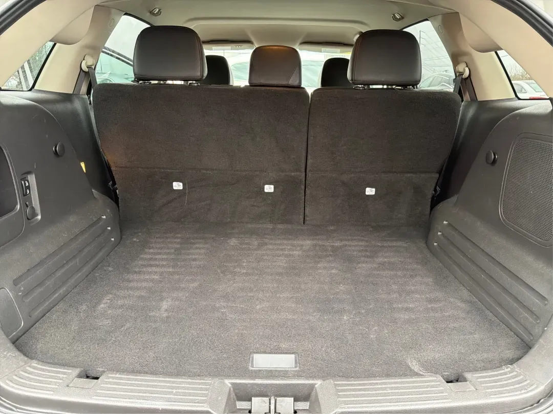 2013 Ford Edge Limited (2FMDK4KC5DB) with an 3.5L V-6 DOHC engine, located at 1951 S Dayton Lakeview Rd., New Carlisle, OH, 45344, (937) 908-9800, 39.890999, -84.050255 - ### Elevate Your Lifestyle with the 2013 Ford Edge Limited at Advantage Car and Credit in New Carlisle, OH!<br /> <br /> Are you ready to upgrade your family adventures, daily commutes, or weekend getaways? The 2013 Ford Edge Limited is here to transform your driving experience! With its sophisticat - Photo#12