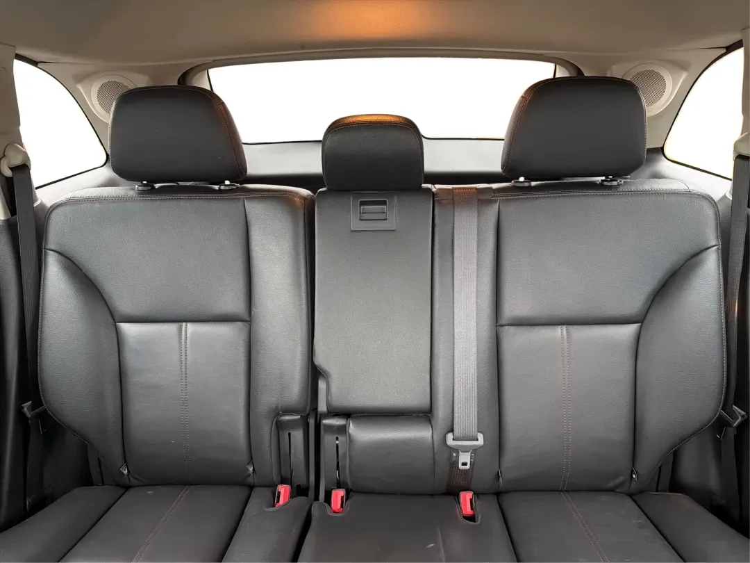 2013 Ford Edge Limited (2FMDK4KC5DB) with an 3.5L V-6 DOHC engine, located at 1951 S Dayton Lakeview Rd., New Carlisle, OH, 45344, (937) 908-9800, 39.890999, -84.050255 - ### Elevate Your Lifestyle with the 2013 Ford Edge Limited at Advantage Car and Credit in New Carlisle, OH!<br /> <br /> Are you ready to upgrade your family adventures, daily commutes, or weekend getaways? The 2013 Ford Edge Limited is here to transform your driving experience! With its sophisticat - Photo#14