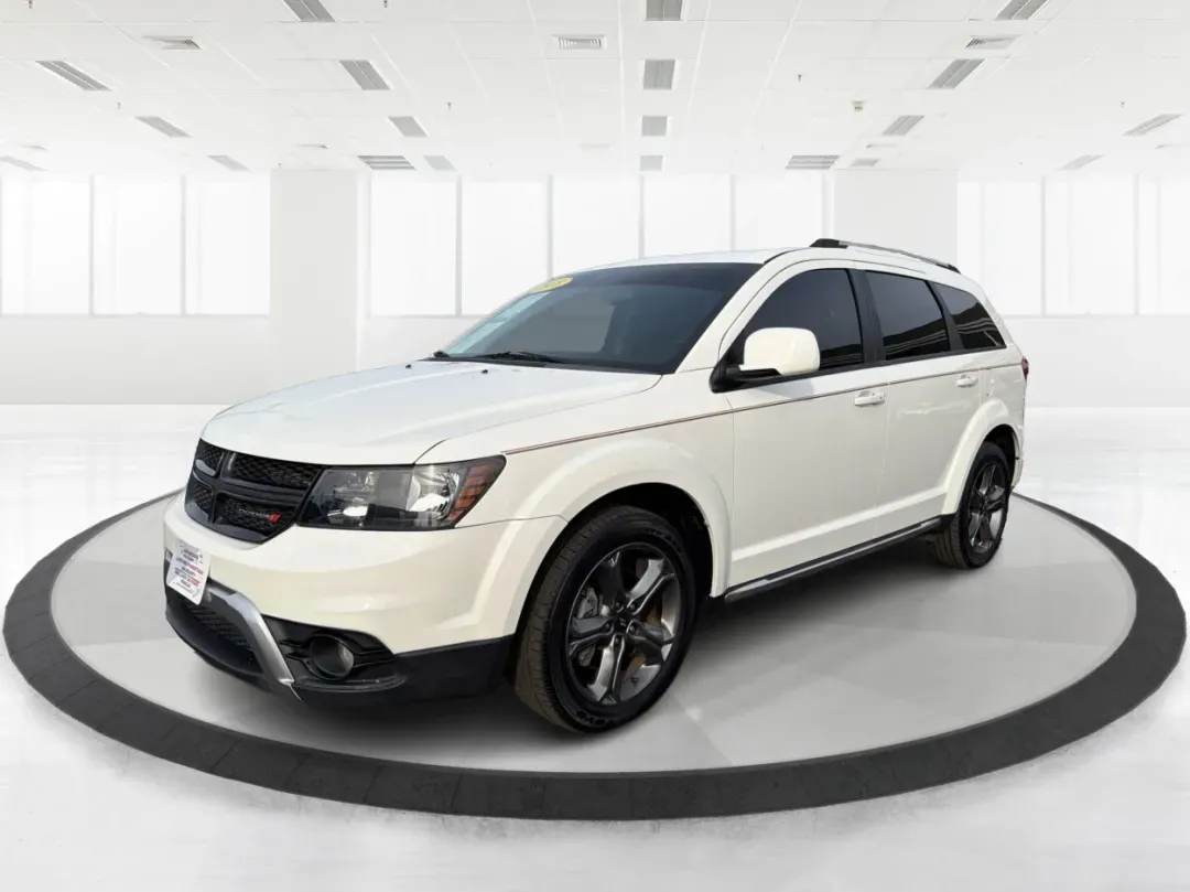 2018 Dodge Journey Crossroad FWD (3C4PDCGBXJT) with an 2.4L L4 DOHC 16V engine, 4-Speed Automatic transmission, located at 1951 S Dayton Lakeview Rd., New Carlisle, OH, 45344, (937) 908-9800, 39.890999, -84.050255 - **Discover Your Next Adventure with the 2018 Dodge Journey at Advantage Car and Credit!** <br /> <br /> Are you in the market for a reliable SUV that can comfortably accommodate your family, handle your daily commute, and take you on unforgettable weekend adventures? Look no further than the 2018 Do - Photo#8