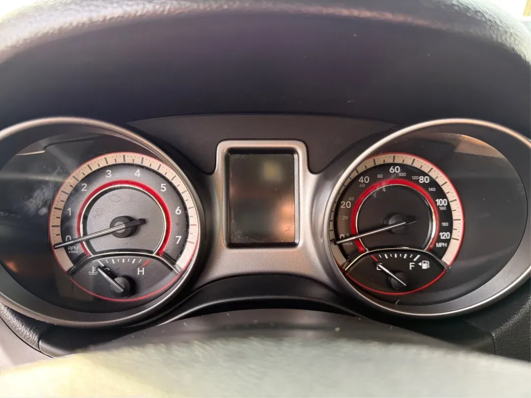 2018 Dodge Journey Crossroad FWD (3C4PDCGBXJT) with an 2.4L L4 DOHC 16V engine, 4-Speed Automatic transmission, located at 1951 S Dayton Lakeview Rd., New Carlisle, OH, 45344, (937) 908-9800, 39.890999, -84.050255 - **Discover Your Next Adventure with the 2018 Dodge Journey at Advantage Car and Credit!** <br /> <br /> Are you in the market for a reliable SUV that can comfortably accommodate your family, handle your daily commute, and take you on unforgettable weekend adventures? Look no further than the 2018 Do - Photo#15