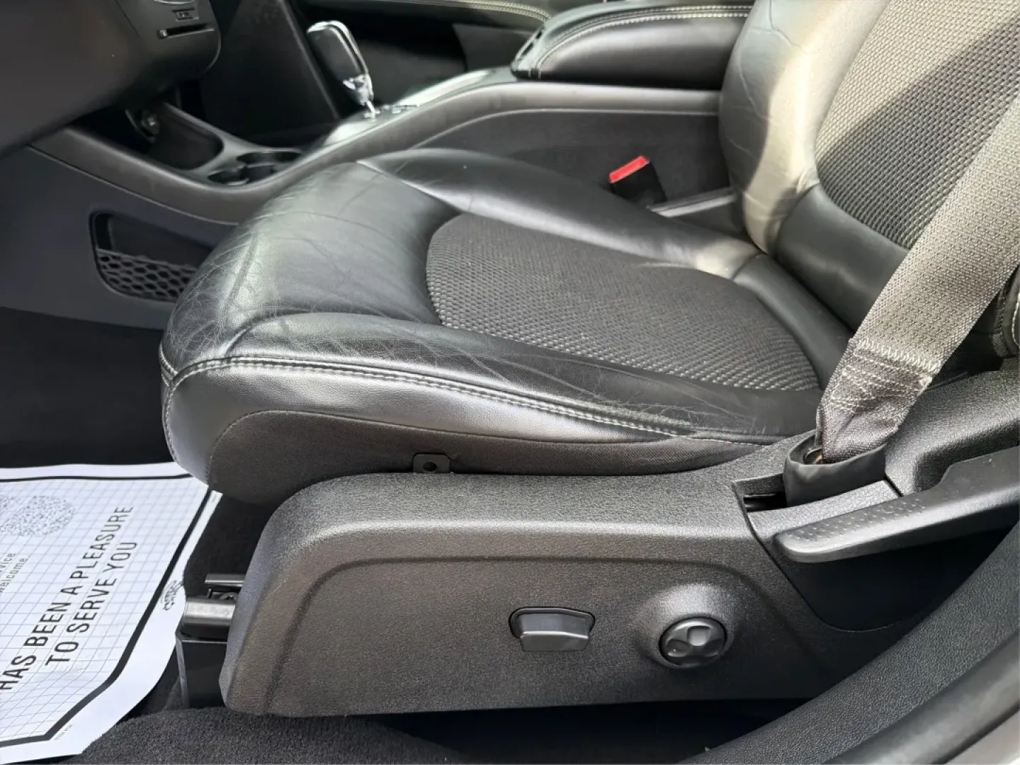 2018 Dodge Journey Crossroad FWD (3C4PDCGBXJT) with an 2.4L L4 DOHC 16V engine, 4-Speed Automatic transmission, located at 1951 S Dayton Lakeview Rd., New Carlisle, OH, 45344, (937) 908-9800, 39.890999, -84.050255 - **Discover Your Next Adventure with the 2018 Dodge Journey at Advantage Car and Credit!** <br /> <br /> Are you in the market for a reliable SUV that can comfortably accommodate your family, handle your daily commute, and take you on unforgettable weekend adventures? Look no further than the 2018 Do - Photo#18