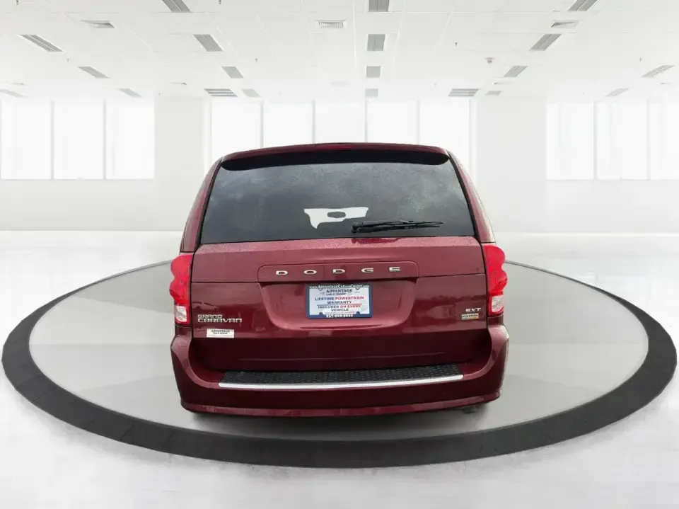 2017 Dodge Grand Caravan (2C4RDGCG2HR) with an Pentastar 3.6L V-6 DOHC engine, located at 8750 N County Rd 25A, Piqua, OH, 45356, (937) 908-9800, 40.164391, -84.232513 - Are you ready to elevate your family adventures or daily commutes with a vehicle that combines space, comfort, and reliability? Look no further than the 2017 Dodge Grand Caravan SXT, now available at Advantage Car and Credit in New Carlisle, OH. This versatile passenger van is perfect for growing fa - Photo#3