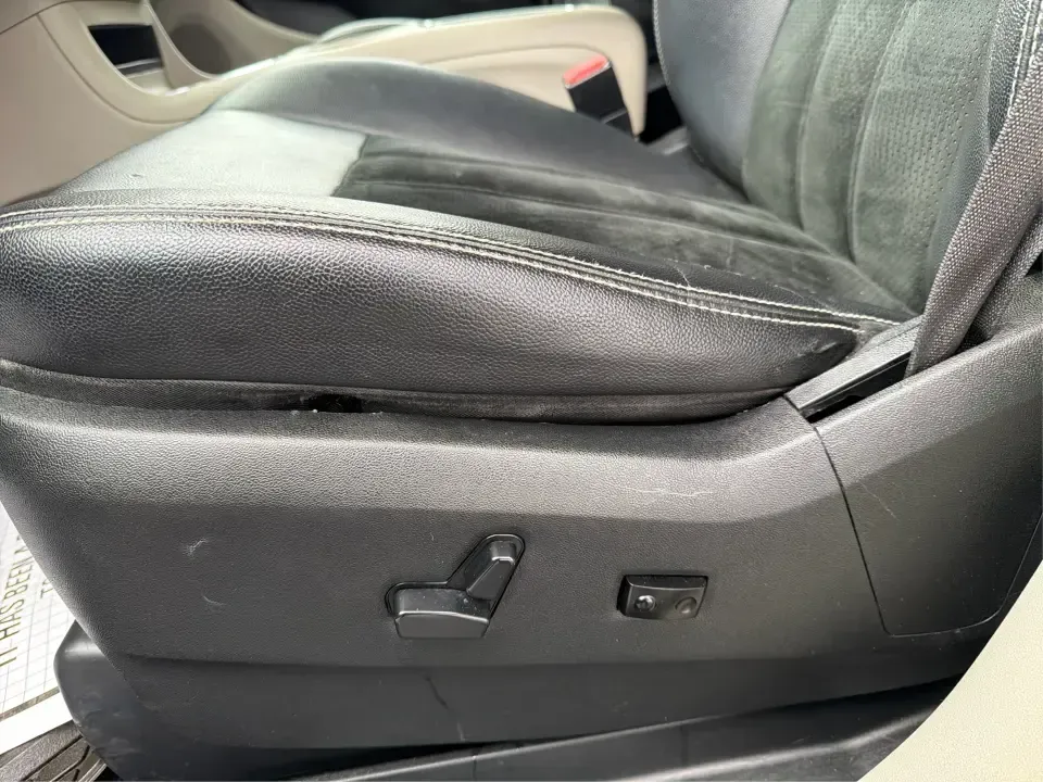 2017 Dodge Grand Caravan (2C4RDGCG2HR) with an Pentastar 3.6L V-6 DOHC engine, located at 8750 N County Rd 25A, Piqua, OH, 45356, (937) 908-9800, 40.164391, -84.232513 - Are you ready to elevate your family adventures or daily commutes with a vehicle that combines space, comfort, and reliability? Look no further than the 2017 Dodge Grand Caravan SXT, now available at Advantage Car and Credit in New Carlisle, OH. This versatile passenger van is perfect for growing fa - Photo#18