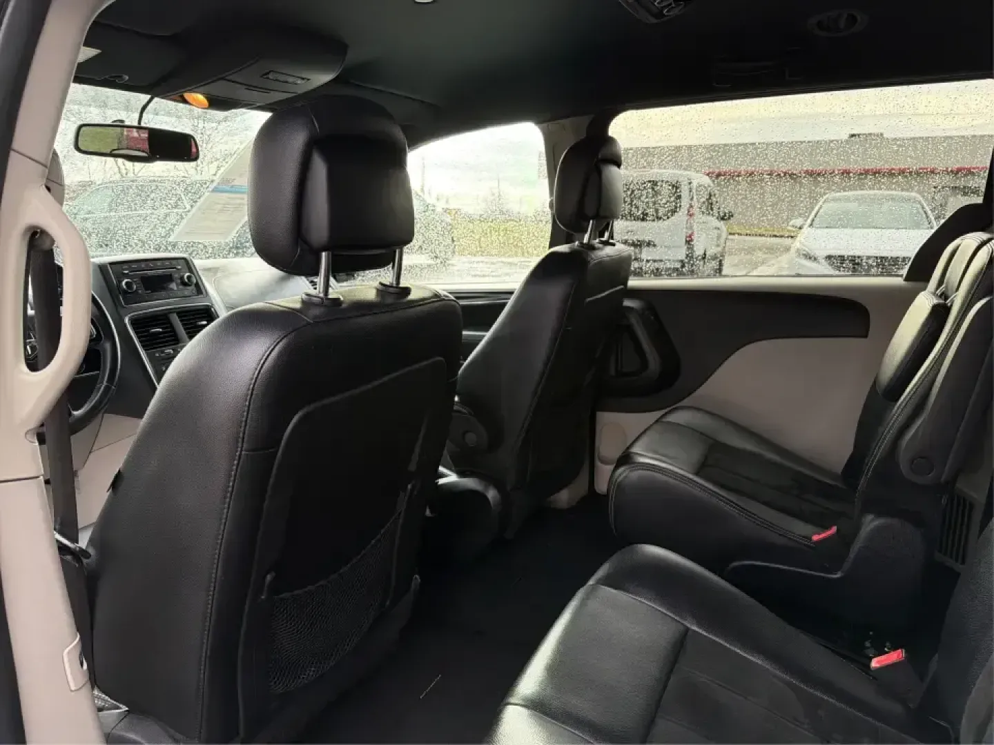 2017 Dodge Grand Caravan SXT (2C4RDGCG2HR) with an Pentastar 3.6L V-6 DOHC engine, 6A transmission, located at 1230 East Main St, Xenia, OH, 45385, (937) 908-9800, 39.688026, -83.910172 - Are you ready to elevate your family adventures or daily commutes with a vehicle that combines space, comfort, and reliability? Look no further than the 2017 Dodge Grand Caravan SXT, now available at Advantage Car and Credit in New Carlisle, OH. This versatile passenger van is perfect for growing fa - Photo#10