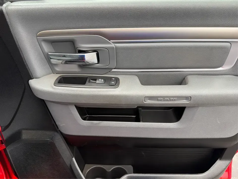 2019 Ram 1500 SLT Crew Cab 4x4 6'4 Box (1C6RR7TT2KS) with an 5.7L V8 OHV 16V engine, 8A transmission, located at 1230 East Main St, Xenia, OH, 45385, (937) 908-9800, 39.688026, -83.910172 - **Unleash Your Adventurous Spirit with the 2019 Ram 1500 SLT Crew Cab 4x4!**<br /> <br /> Are you ready to elevate your lifestyle and take on new adventures? Whether you're hauling equipment for your weekend projects or embarking on a family road trip, the 2019 Ram 1500 SLT Crew Cab 4x4 is designed - Photo#18