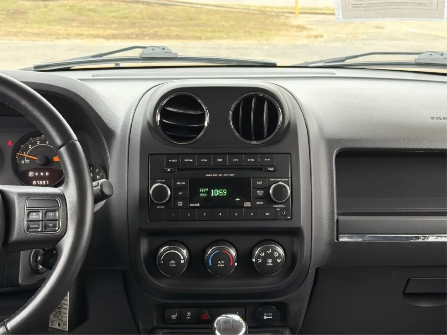 2014 Jeep Patriot Latitude (1C4NJRFB0ED) with an 2.4L I-4 DOHC engine, located at 1099 N County Rd 25A, Troy, OH, 45373, (937) 908-9800, 40.057079, -84.212883 - **Explore the Open Road in Style: 2014 Jeep Patriot Latitude at Advantage Car and Credit - Troy**<br /> <br /> Are you ready for your next adventure? The 2014 Jeep Patriot Latitude is the perfect vehicle for those who crave exploration and flexibility in their daily lives. Whether you're navigating - Photo#13