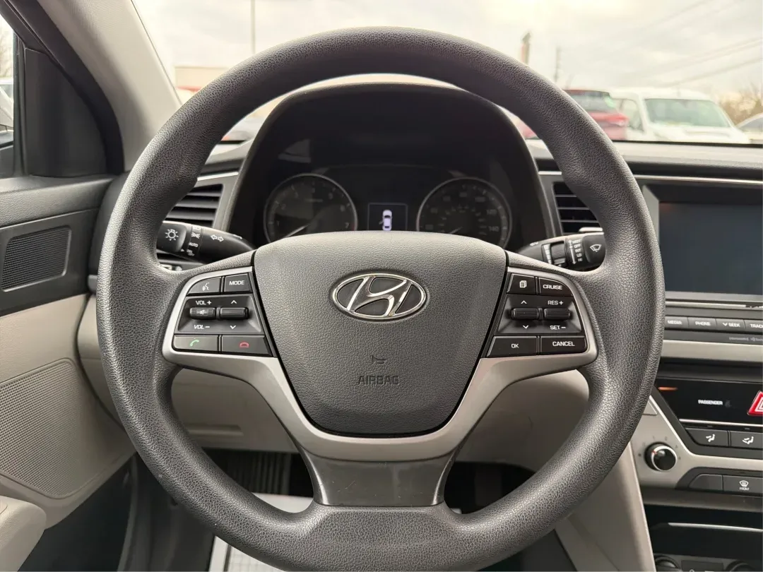 2018 Hyundai Elantra SEL (5NPD84LF2JH) with an Nu 2L I-4 DOHC engine, located at 1099 N County Rd 25A, Troy, OH, 45373, (937) 908-9800, 40.057079, -84.212883 - **Discover Your Next Adventure with the 2018 Hyundai Elantra SEL at Advantage Car and Credit - Troy**<br /> <br /> Are you in search of a reliable and stylish sedan for your daily commute, family outings, or weekend getaways? Look no further than the 2018 Hyundai Elantra SEL, available now at Advant - Photo#16