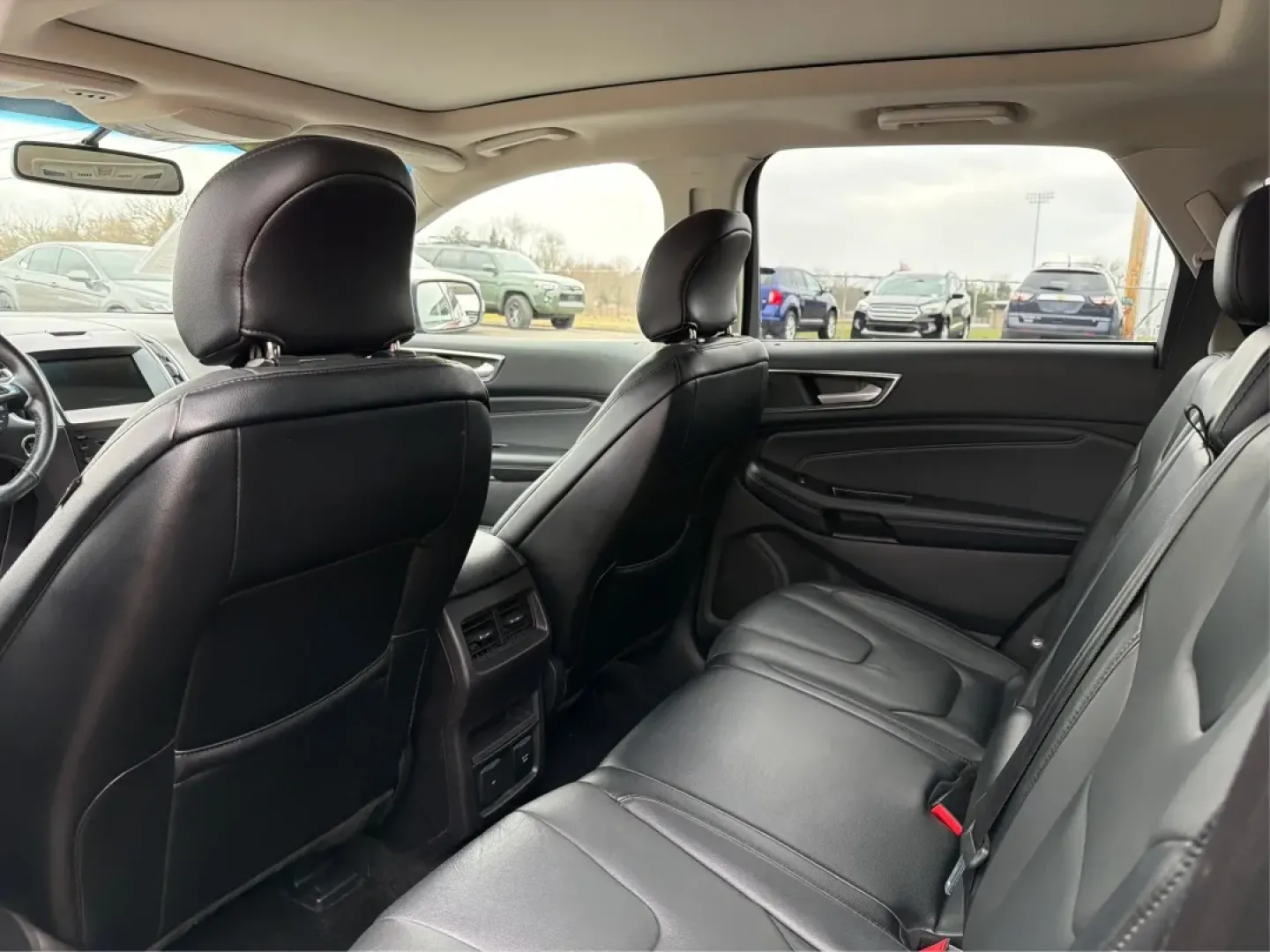 2017 Ford Edge Titanium (2FMPK4K93HB) with an 2.0L L4 DOHC 16V engine, 6A transmission, located at 880 E. National Road, Vandalia, OH, 45377, (937) 908-9800, 39.891918, -84.183594 - **Discover the Perfect Family SUV: 2017 Ford Edge Titanium at Advantage Car and Credit - Vandalia!** <br /> <br /> Are you ready to elevate your family adventures or daily commutes? The 2017 Ford Edge Titanium is the SUV that seamlessly combines style, comfort, and capability, making it a fantastic - Photo#10