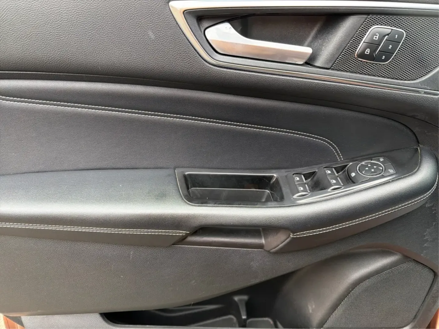 2017 Ford Edge Titanium (2FMPK4K93HB) with an 2.0L L4 DOHC 16V engine, 6A transmission, located at 880 E. National Road, Vandalia, OH, 45377, (937) 908-9800, 39.891918, -84.183594 - **Discover the Perfect Family SUV: 2017 Ford Edge Titanium at Advantage Car and Credit - Vandalia!** <br /> <br /> Are you ready to elevate your family adventures or daily commutes? The 2017 Ford Edge Titanium is the SUV that seamlessly combines style, comfort, and capability, making it a fantastic - Photo#19