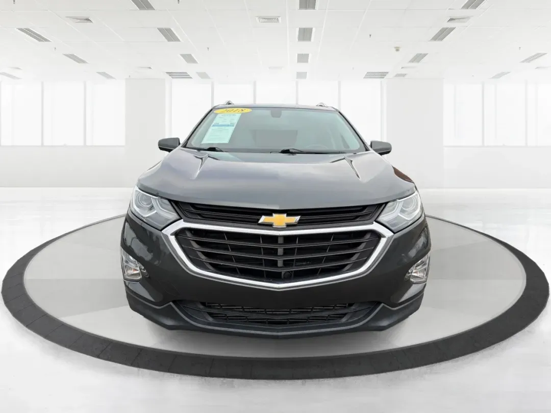 2018 Chevrolet Equinox LT (3GNAXTEX8JS) with an 2L I-4 gasoline direct injection engine, located at 1230 East Main St, Xenia, OH, 45385, (937) 908-9800, 39.688026, -83.910172 - Are you ready for your next adventure? Whether you're embarking on a weekend getaway with family or tackling the daily commute with style, the 2018 Chevrolet Equinox LT is the perfect companion for all of life's journeys. This SUV, available at Advantage Car and Credit in Xenia, OH, combines versati - Photo#7