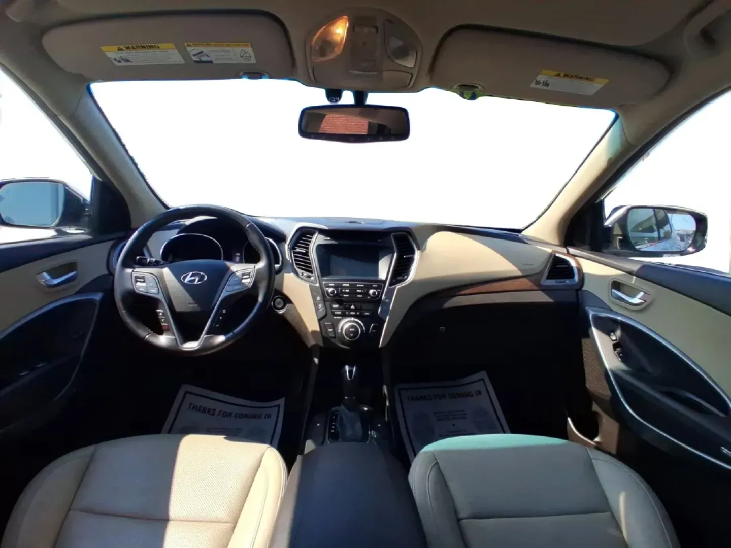 2018 Hyundai Santa Fe 2.4L (5NMZUDLB3JH) with an Theta II 2.4L I-4 gasoline direct injection engine, located at 880 E. National Road, Vandalia, OH, 45377, (937) 908-9800, 39.891918, -84.183594 - **Explore New Adventures with the 2018 Hyundai Santa Fe at Advantage Car and Credit - Vandalia!**<br /> <br /> Are you ready to elevate your family adventures or conquer your daily commute with style and confidence? The 2018 Hyundai Santa Fe is the perfect blend of spaciousness, reliability, and mod - Photo#20