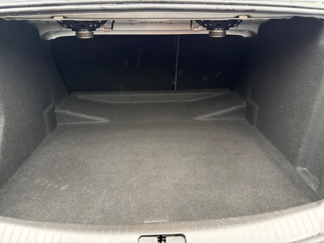 2016 Buick Regal Turbo Premium II (2G4GS5GX7G9) with an 2L I-4 gasoline direct injection engine, 6A transmission, located at 8750 N County Rd 25A, Piqua, OH, 45356, (937) 908-9800, 40.164391, -84.232513 - **Discover the Perfect Blend of Luxury and Affordability with This 2016 Buick Regal at Advantage Car and Credit Piqua!**<br /> <br /> Are you in the market for a sophisticated sedan that effortlessly combines style, comfort, and performance? Look no further than this stunning 2016 Buick Regal Turbo - Photo#12