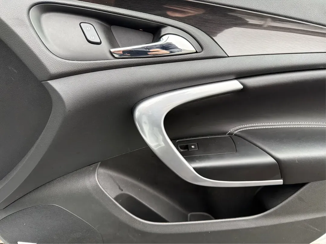 2016 Buick Regal Turbo Premium II (2G4GS5GX7G9) with an 2L I-4 gasoline direct injection engine, 6A transmission, located at 8750 N County Rd 25A, Piqua, OH, 45356, (937) 908-9800, 40.164391, -84.232513 - **Discover the Perfect Blend of Luxury and Affordability with This 2016 Buick Regal at Advantage Car and Credit Piqua!**<br /> <br /> Are you in the market for a sophisticated sedan that effortlessly combines style, comfort, and performance? Look no further than this stunning 2016 Buick Regal Turbo - Photo#20