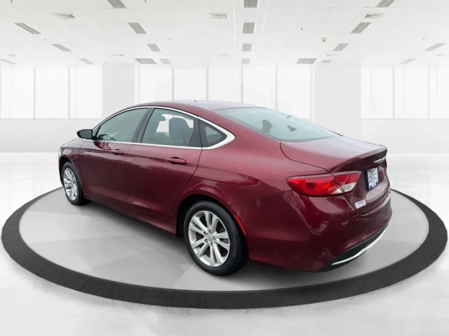 2015 Chrysler 200 Limited (1C3CCCAB7FN) with an Other engine, located at 1099 N County Rd 25A, Troy, OH, 45373, (937) 908-9800, 40.057079, -84.212883 - **Discover the Perfect Blend of Style and Comfort with the 2015 Chrysler 200 at Advantage Car and Credit - Troy!**<br /> <br /> Are you seeking a dependable sedan that can comfortably handle your daily commute while also adapting to weekend adventures? Look no further than this stunning 2015 Chrysle - Photo#4