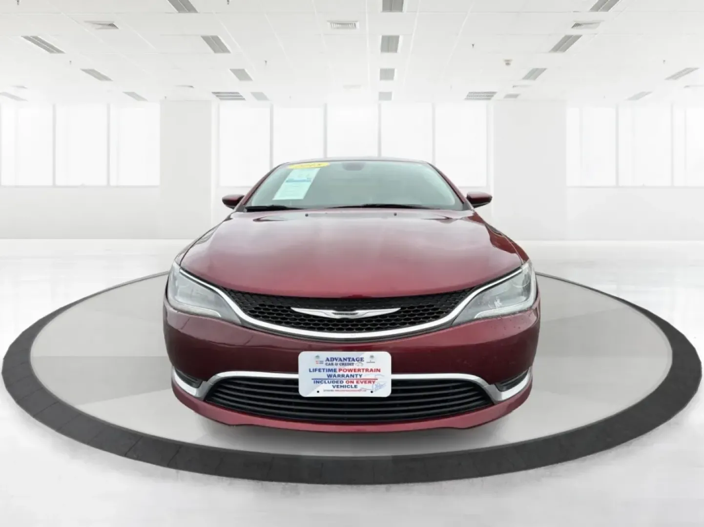 2015 Chrysler 200 Limited (1C3CCCAB7FN) with an Other engine, located at 1099 N County Rd 25A, Troy, OH, 45373, (937) 908-9800, 40.057079, -84.212883 - **Discover the Perfect Blend of Style and Comfort with the 2015 Chrysler 200 at Advantage Car and Credit - Troy!**<br /> <br /> Are you seeking a dependable sedan that can comfortably handle your daily commute while also adapting to weekend adventures? Look no further than this stunning 2015 Chrysle - Photo#7