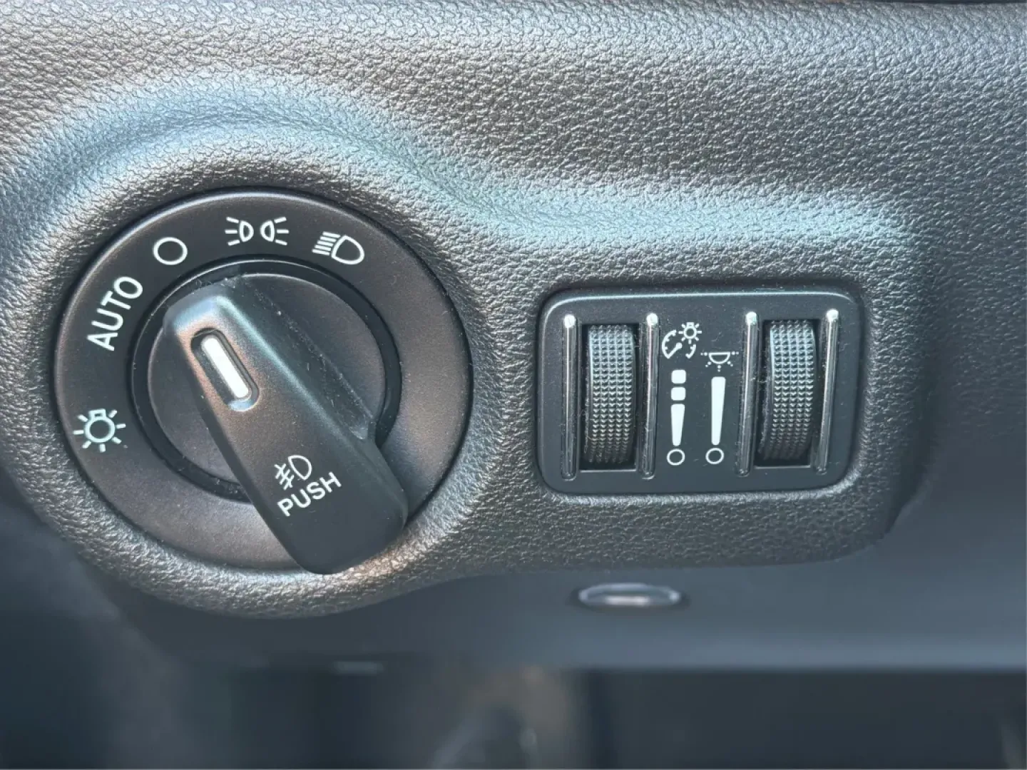 2015 Dodge Dart GT (1C3CDFEB4FD) with an MultiAir 2.4L I-4 variable valve control engine, located at 1230 East Main St, Xenia, OH, 45385, (937) 908-9800, 39.688026, -83.910172 - Are you in the market for a reliable vehicle that balances style, performance, and practicality? Look no further than the stunning 2015 Dodge Dart GT, available now at Advantage Car and Credit in New Carlisle, OH. This sedan is perfect for anyone seeking a vehicle that can handle daily commutes, fam - Photo#17