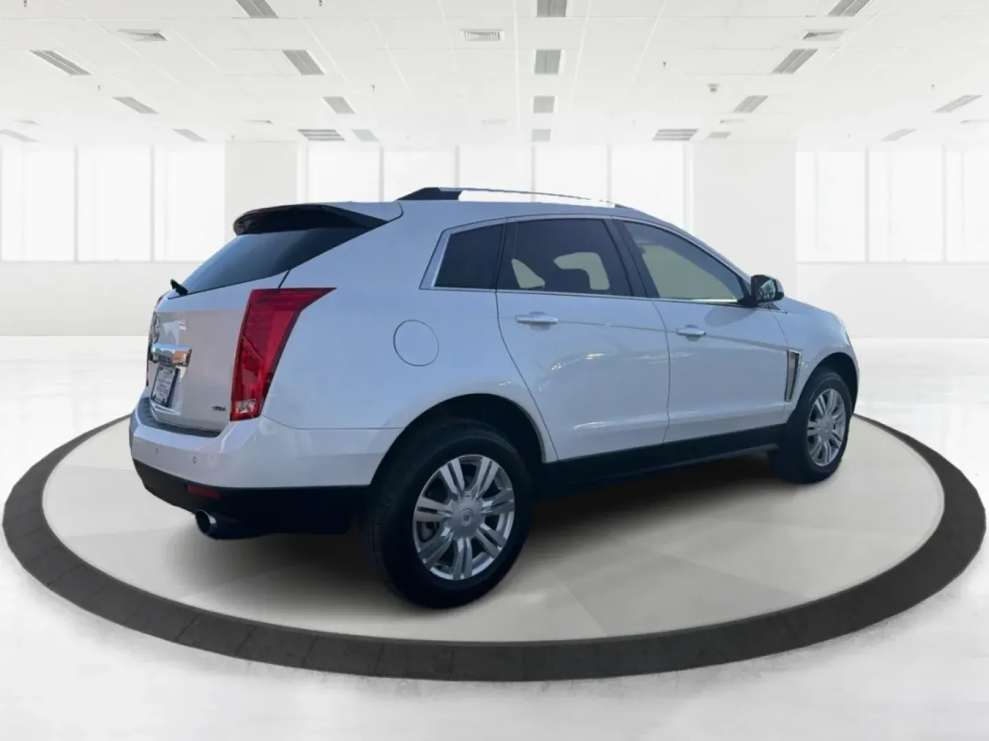 2016 Cadillac SRX Luxury Collection (3GYFNBE37GS) with an 3.6L V-6 gasoline direct injection engine, located at 8750 N County Rd 25A, Piqua, OH, 45356, (937) 908-9800, 40.164391, -84.232513 - **Elevate Your Journey: Own the 2016 Cadillac SRX Luxury Collection SUV Today!**<br /> <br /> Are you in search of a sophisticated vehicle that embraces both practicality and luxury? Look no further than this stunning 2016 Cadillac SRX Luxury Collection SUV, available now at Advantage Car and Credit - Photo#2