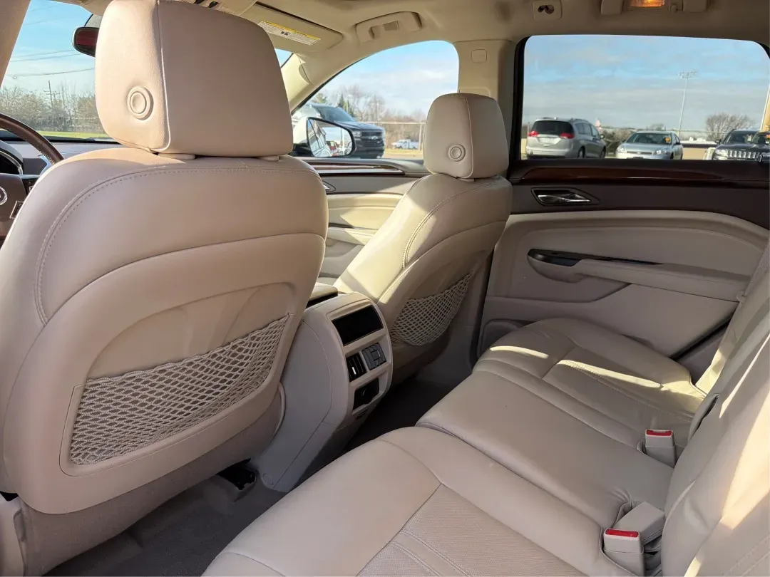 2016 Cadillac SRX Luxury Collection (3GYFNBE37GS) with an 3.6L V-6 gasoline direct injection engine, located at 8750 N County Rd 25A, Piqua, OH, 45356, (937) 908-9800, 40.164391, -84.232513 - **Elevate Your Journey: Own the 2016 Cadillac SRX Luxury Collection SUV Today!**<br /> <br /> Are you in search of a sophisticated vehicle that embraces both practicality and luxury? Look no further than this stunning 2016 Cadillac SRX Luxury Collection SUV, available now at Advantage Car and Credit - Photo#10