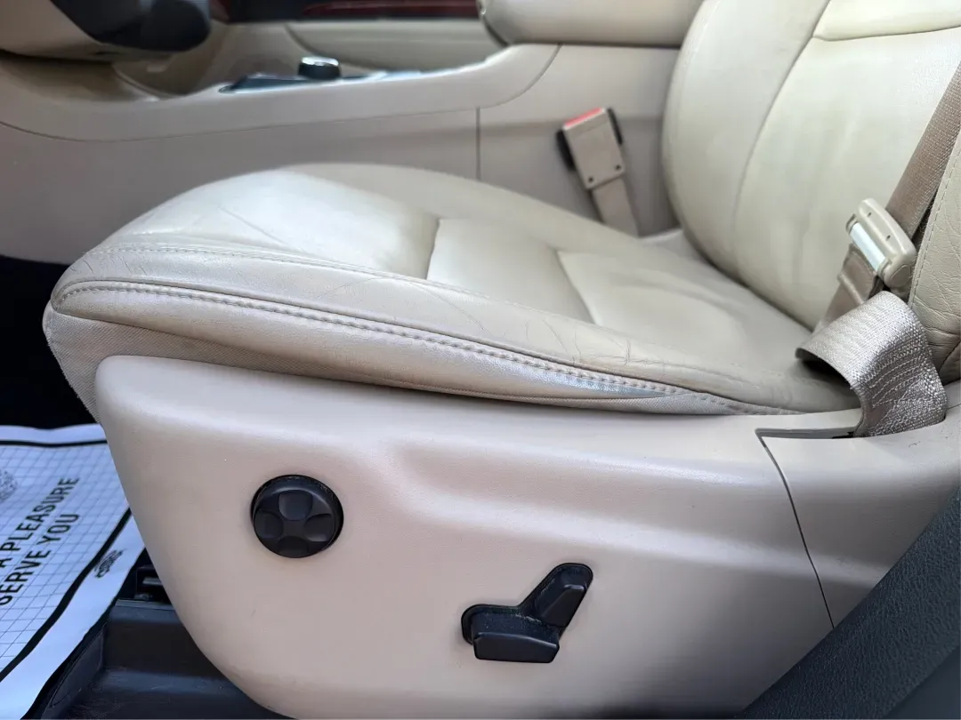 2014 Dodge Durango Limited (1C4RDJDG8EC) with an Other engine, located at 8750 N County Rd 25A, Piqua, OH, 45356, (937) 908-9800, 40.164391, -84.232513 - **Explore the Open Road in Style: 2014 Dodge Durango Limited Your Adventure Awaits!**<br /> <br /> Are you ready to elevate your driving experience? The 2014 Dodge Durango Limited, available at Advantage Car and Credit - Piqua, is the perfect blend of comfort, power, and versatility for families an - Photo#18