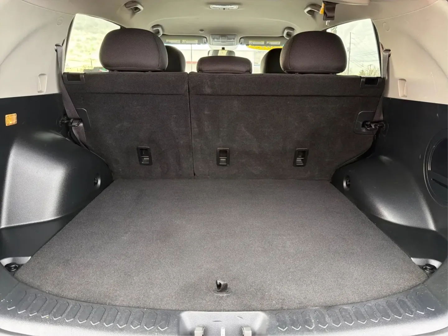 2015 Kia Sportage LX (KNDPBCAC6F7) with an Other engine, located at 1184 Kauffman Ave, Fairborn, OH, 45324, (937) 908-9800, 39.807072, -84.030914 - **Unleash Your Adventurous Spirit with the 2015 Kia Sportage LX in Moraine, OH!**<br /> <br /> Are you ready to elevate your lifestyle with a vehicle that perfectly marries practicality and style? The 2015 Kia Sportage LX is your ticket to unforgettable weekend adventures, family outings, and daily - Photo#12