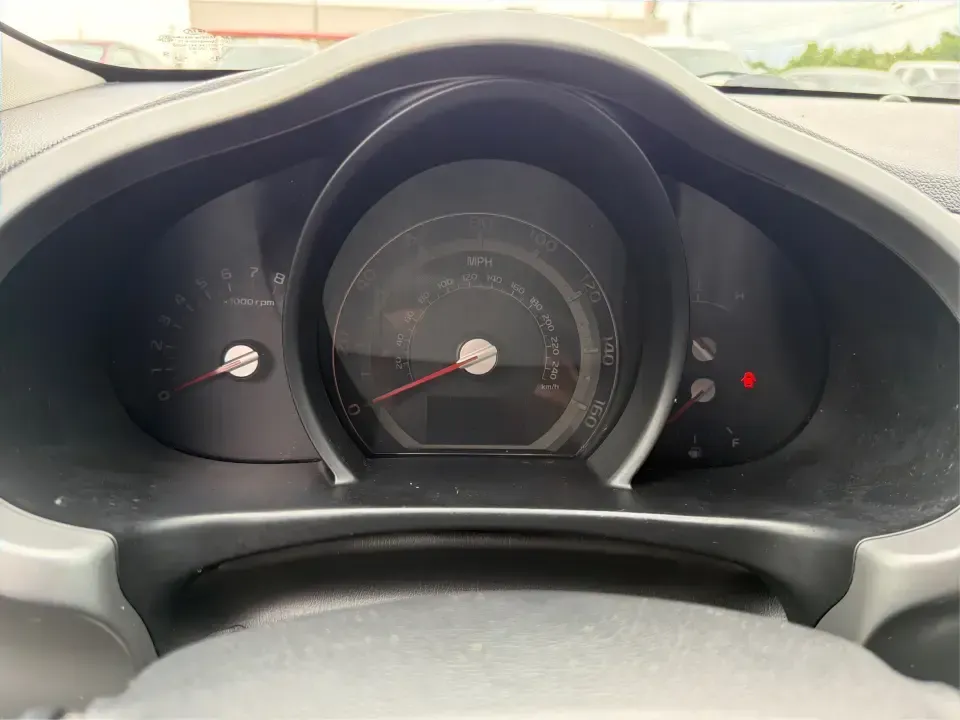 2015 Kia Sportage LX AWD (KNDPBCAC6F7) with an 2.4L V6 DOHC 24V engine, 6-Speed Automatic transmission, located at 4508 South Dixie Dr, Moraine, OH, 45439, (937) 908-9800, 39.689976, -84.218452 - Ready for weekend getaways to Caesar Creek, snowy school runs, or a daily commute down I75 and SR725? This **2015 Kia Sportage LX AWD** is the kind of practical crossover that fits real life in Moraine-easy to park, comfortable for five, and confident when the weather turns. Finished in **Mineral Si - Photo#15
