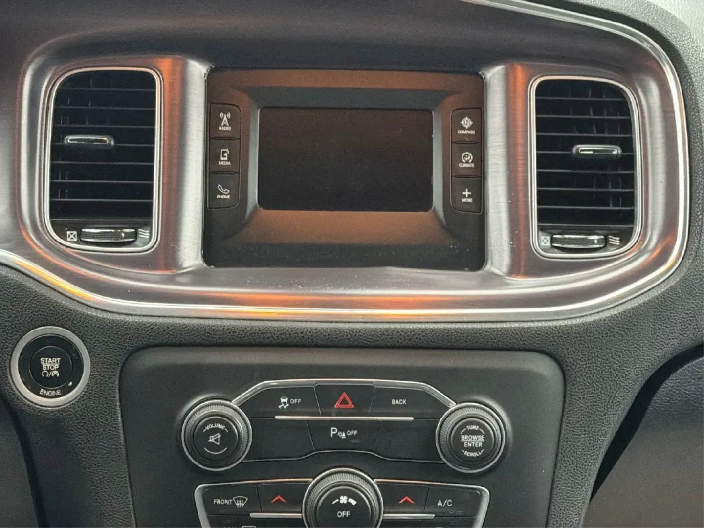 2015 Dodge Charger (2C3CDXBG3FH) with an 3.6L V-6 DOHC engine, located at 1099 N County Rd 25A, Troy, OH, 45373, (937) 908-9800, 40.057079, -84.212883 - Experience the thrill of the open road with the 2015 Dodge Charger SE, a powerful sedan that perfectly balances performance and comfort. This vehicle is an ideal choice for those looking to elevate their daily commute or make unforgettable road trips. Whether you're navigating through the charming s - Photo#13