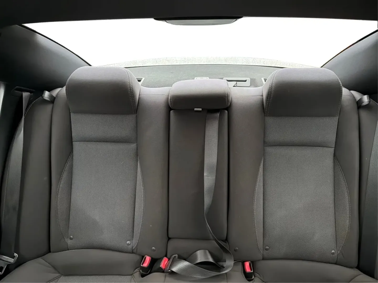 2015 Dodge Charger (2C3CDXBG3FH) with an 3.6L V-6 DOHC engine, located at 1099 N County Rd 25A, Troy, OH, 45373, (937) 908-9800, 40.057079, -84.212883 - Experience the thrill of the open road with the 2015 Dodge Charger SE, a powerful sedan that perfectly balances performance and comfort. This vehicle is an ideal choice for those looking to elevate their daily commute or make unforgettable road trips. Whether you're navigating through the charming s - Photo#14