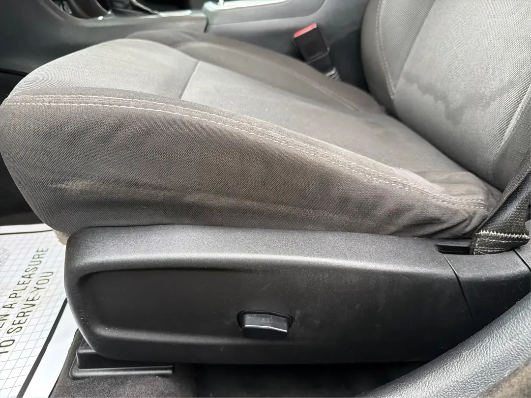 2015 Dodge Charger SE (2C3CDXBG3FH) with an 3.6L V-6 DOHC engine, located at 8750 N County Rd 25A, Piqua, OH, 45356, (937) 908-9800, 40.164391, -84.232513 - Experience the thrill of the open road with the 2015 Dodge Charger SE, a powerful sedan that perfectly balances performance and comfort. This vehicle is an ideal choice for those looking to elevate their daily commute or make unforgettable road trips. Whether you're navigating through the charming s - Photo#17