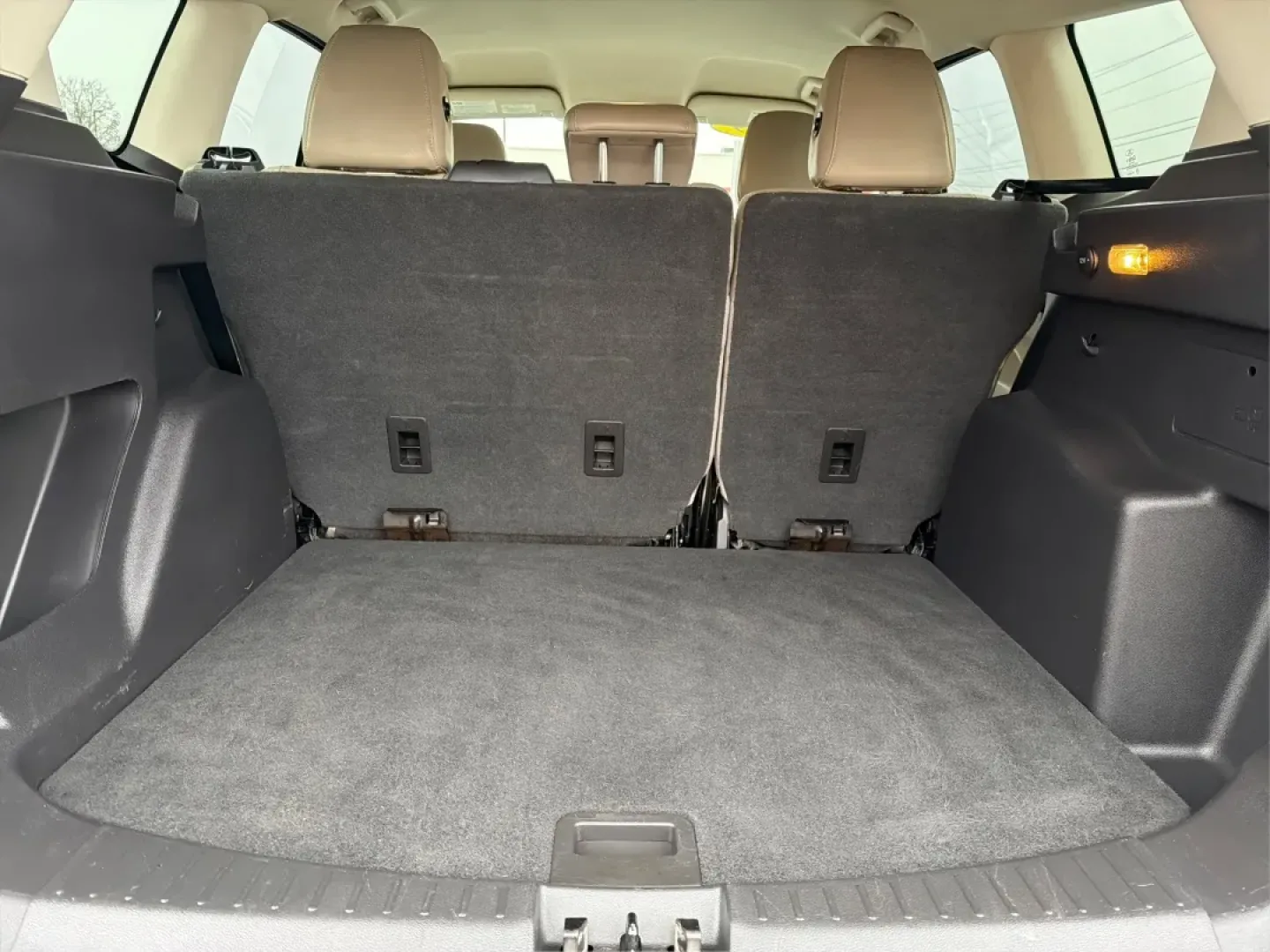 2019 Ford Escape SEL 4WD (1FMCU9HD4KU) with an 1.5L L4 DOHC 16V engine, 6-Speed Automatic transmission, located at 4508 South Dixie Dr, Moraine, OH, 45439, (937) 908-9800, 39.689976, -84.218452 - **Adventure Awaits in the 2019 Ford Escape SEL 4WD: Your Next Family SUV!**<br /> <br /> Embrace the thrill of adventure without compromising comfort and safety with the 2019 Ford Escape SEL 4WD, now available at Advantage Car and Credit - Moraine. Perfect for growing families or anyone seeking a ve - Photo#12