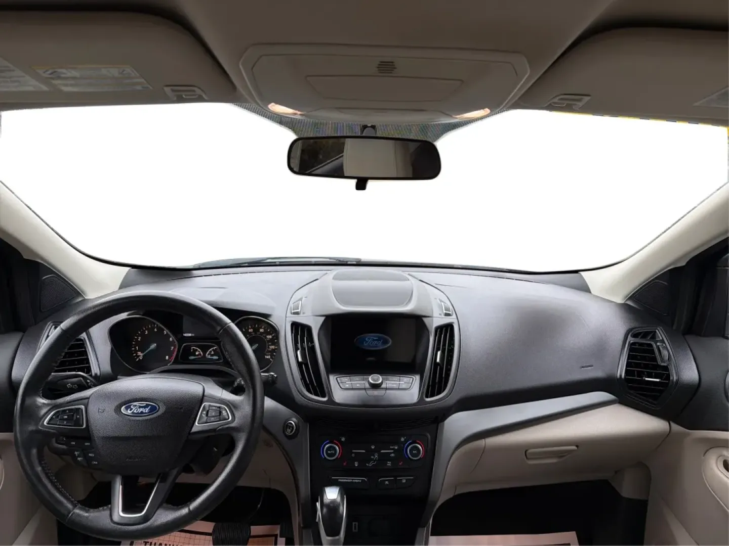 2019 Ford Escape SEL 4WD (1FMCU9HD4KU) with an 1.5L L4 DOHC 16V engine, 6-Speed Automatic transmission, located at 4508 South Dixie Dr, Moraine, OH, 45439, (937) 908-9800, 39.689976, -84.218452 - **Adventure Awaits in the 2019 Ford Escape SEL 4WD: Your Next Family SUV!**<br /> <br /> Embrace the thrill of adventure without compromising comfort and safety with the 2019 Ford Escape SEL 4WD, now available at Advantage Car and Credit - Moraine. Perfect for growing families or anyone seeking a ve - Photo#21