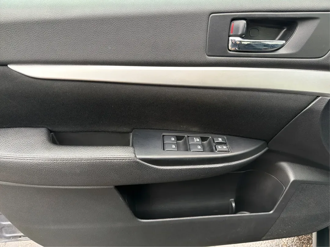 2014 Subaru Outback 2.5i (4S4BRCAC5E3) with an 2.5L H-4 DOHC engine, located at 1230 East Main St, Xenia, OH, 45385, (937) 908-9800, 39.688026, -83.910172 - **Adventure Awaits with the 2014 Subaru Outback 2.5i at Advantage Car and Credit - Xenia!**<br /> <br /> Are you ready to elevate your lifestyle with a vehicle designed for both comfort and adventure? The 2014 Subaru Outback 2.5i is your perfect companion for weekend getaways, family road trips, or - Photo#17