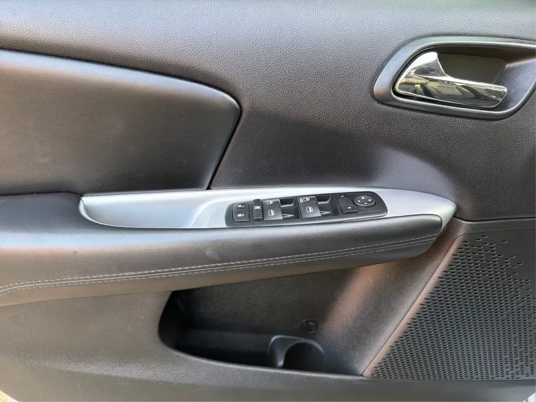 2017 Dodge Journey SXT AWD (3C4PDDBGXHT) with an Pentastar 3.6L V-6 DOHC engine, located at 880 E. National Road, Vandalia, OH, 45377, (937) 908-9800, 39.891918, -84.183594 - Are you ready to elevate your family adventures or tackle your daily commutes with style and confidence? Look no further than this exceptional **2017 Dodge Journey SXT AWD**. Perfectly suited for growing families or those who crave weekend getaways, this SUV combines versatility, comfort, and perfor - Photo#19