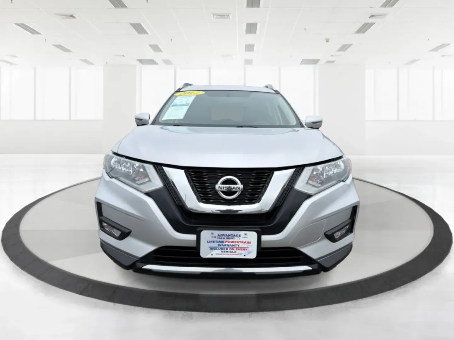 2017 Nissan Rogue SV (JN8AT2MV5HW) with an 2.5L I-4 DOHC engine, located at 401 Woodman Dr, Riverside, OH, 45431, (937) 908-9800, 39.760899, -84.123421 - **Explore the Open Road with the 2017 Nissan Rogue SV Your Perfect Family SUV!**<br /> <br /> Are you looking for a vehicle that effortlessly combines style, practicality, and versatility? The 2017 Nissan Rogue SV is the ultimate choice for growing families and adventure seekers alike. With its spa - Photo#7