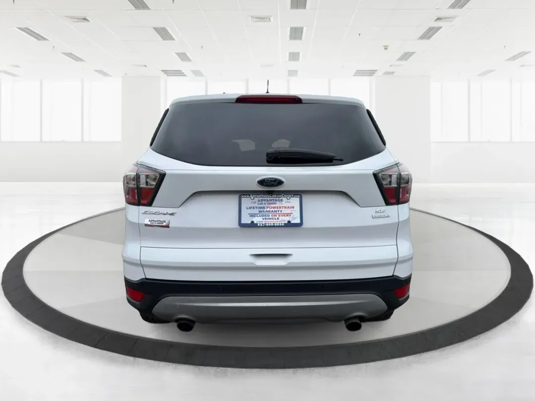 2017 Ford Escape SE (1FMCU0GDXHU) with an Other engine, located at 1184 Kauffman Ave, Fairborn, OH, 45324, (937) 908-9800, 39.807072, -84.030914 - ### Discover Your Next Adventure with the 2017 Ford Escape SE at Advantage Car and Credit - Fairborn<br /> <br /> Are you ready to elevate your daily commute or embark on your next weekend adventure? Look no further than the **2017 Ford Escape SE**, now available at **Advantage Car and Credit** in F - Photo#3