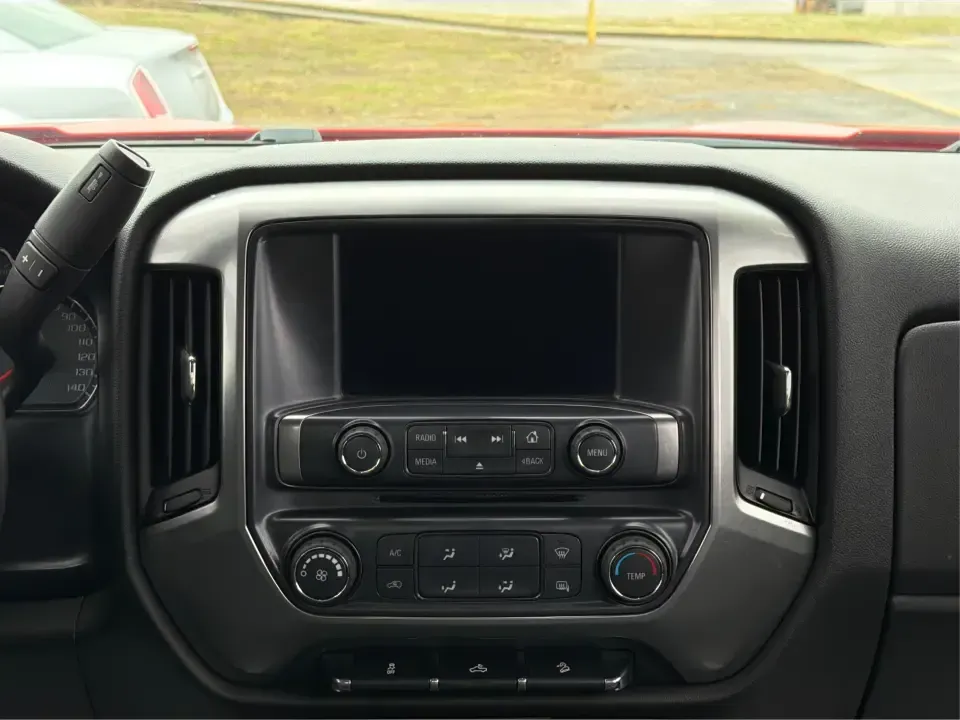 2017 Chevrolet Silverado 1500 2LT (1GCVKREC2HZ) with an EcoTec3 4.3L V-6 gasoline direct injection engine, 6A transmission, located at 1184 Kauffman Ave, Fairborn, OH, 45324, (937) 908-9800, 39.807072, -84.030914 - **Unleash Adventure with the 2017 Chevrolet Silverado 1500 at Advantage Car and Credit Moraine, OH!**<br /> <br /> Are you ready to conquer your daily commute or embark on thrilling weekend adventures? The 2017 Chevrolet Silverado 1500 is more than just a truck; it's a lifestyle choice perfect for - Photo#12