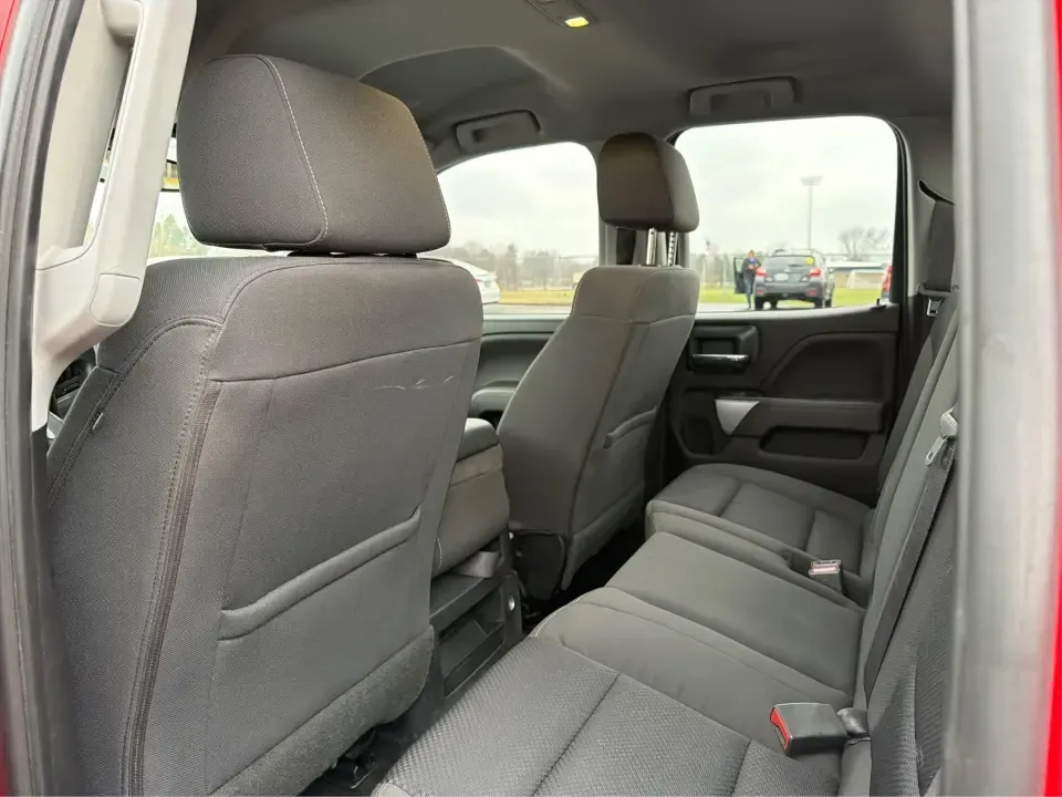 2017 Chevrolet Silverado 1500 2LT (1GCVKREC2HZ) with an EcoTec3 4.3L V-6 gasoline direct injection engine, 6A transmission, located at 8750 N County Rd 25A, Piqua, OH, 45356, (937) 908-9800, 40.164391, -84.232513 - **Unleash Adventure with the 2017 Chevrolet Silverado 1500 at Advantage Car and Credit Moraine, OH!**<br /> <br /> Are you ready to conquer your daily commute or embark on thrilling weekend adventures? The 2017 Chevrolet Silverado 1500 is more than just a truck; it's a lifestyle choice perfect for - Photo#10