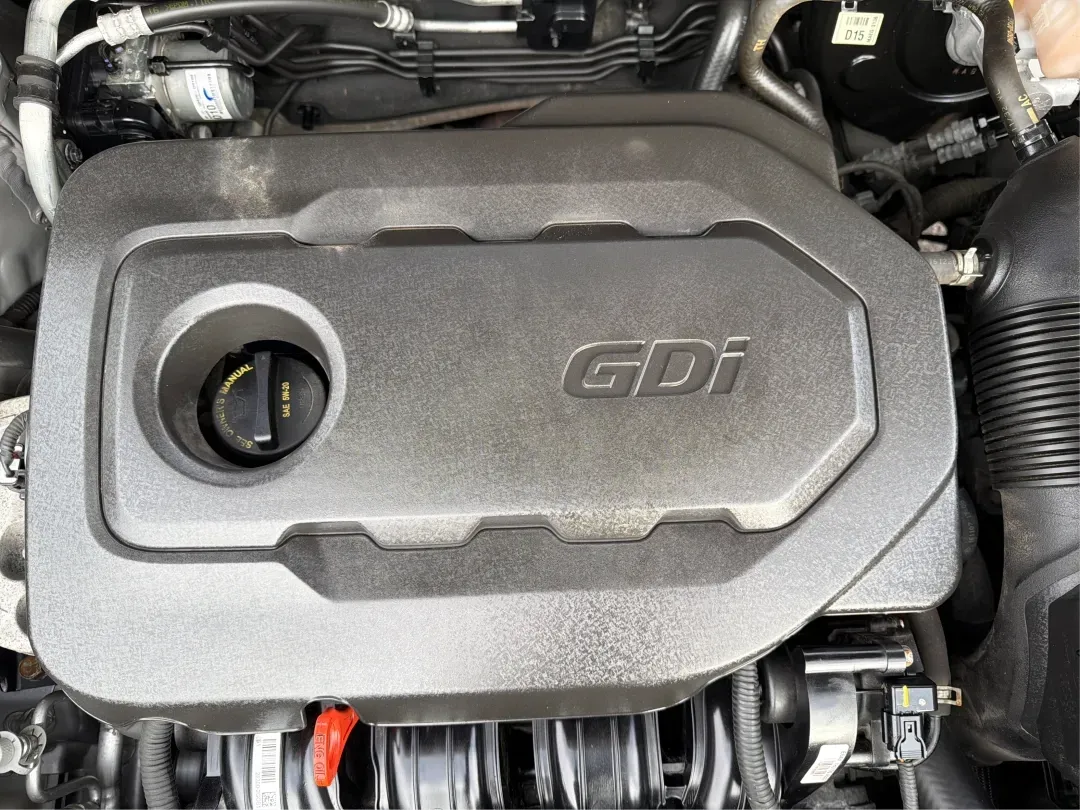 2017 Kia Sportage LX (KNDPMCAC2H7) with an Theta II 2.4L I-4 gasoline direct injection engine, located at 401 Woodman Dr, Riverside, OH, 45431, (937) 908-9800, 39.760899, -84.123421 - **Adventure Awaits with the 2017 Kia Sportage LX at Advantage Car and Credit - Riverside!**<br /> <br /> Are you looking for a versatile crossover that seamlessly fits into your active lifestyle? The 2017 Kia Sportage LX is your ticket to weekend adventures, family road trips, and daily commutes. Wi - Photo#12