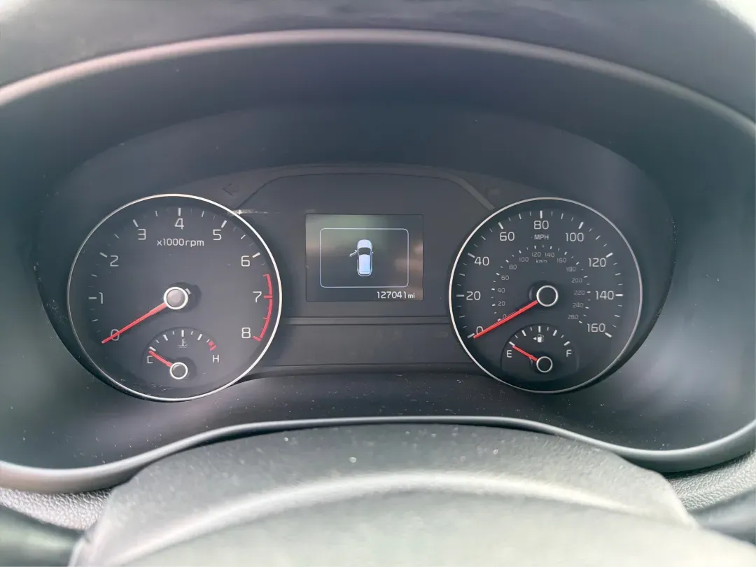 2017 Kia Sportage LX (KNDPMCAC2H7) with an Theta II 2.4L I-4 gasoline direct injection engine, located at 401 Woodman Dr, Riverside, OH, 45431, (937) 908-9800, 39.760899, -84.123421 - **Adventure Awaits with the 2017 Kia Sportage LX at Advantage Car and Credit - Riverside!**<br /> <br /> Are you looking for a versatile crossover that seamlessly fits into your active lifestyle? The 2017 Kia Sportage LX is your ticket to weekend adventures, family road trips, and daily commutes. Wi - Photo#15