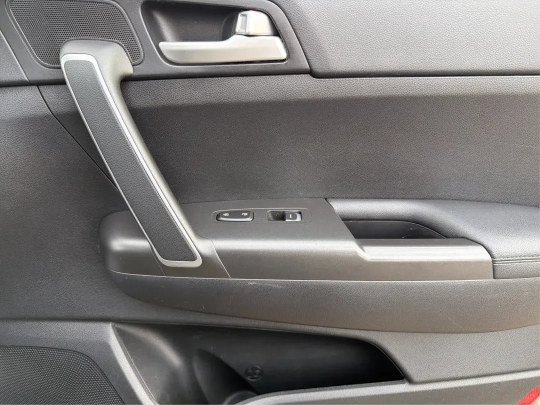 2017 Kia Sportage LX (KNDPMCAC2H7) with an Theta II 2.4L I-4 gasoline direct injection engine, located at 401 Woodman Dr, Riverside, OH, 45431, (937) 908-9800, 39.760899, -84.123421 - **Adventure Awaits with the 2017 Kia Sportage LX at Advantage Car and Credit - Riverside!**<br /> <br /> Are you looking for a versatile crossover that seamlessly fits into your active lifestyle? The 2017 Kia Sportage LX is your ticket to weekend adventures, family road trips, and daily commutes. Wi - Photo#18