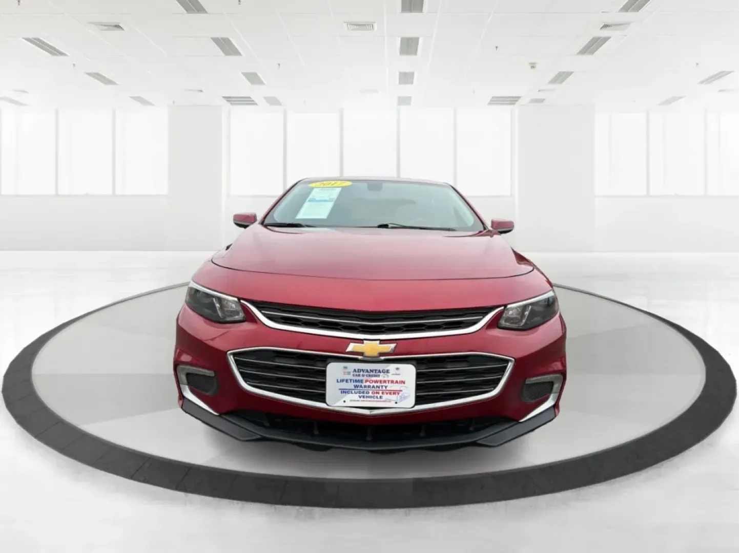 2017 Chevrolet Malibu 1LT (1G1ZE5ST1HF) with an 1.5L I-4 gasoline direct injection engine, located at 4508 South Dixie Dr, Moraine, OH, 45439, (937) 908-9800, 39.689976, -84.218452 - Are you searching for the perfect sedan that balances style, comfort, and reliability? Look no further than the 2017 Chevrolet Malibu 1LT available at Advantage Car and Credit in Moraine, OH. This vehicle is not just a mode of transportation; it's an enhancement to your lifestyle, whether you're nav - Photo#7